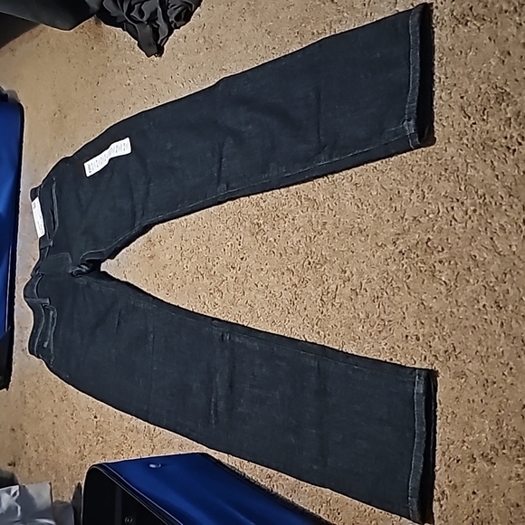 Uniqlo - Picture 3 of 4